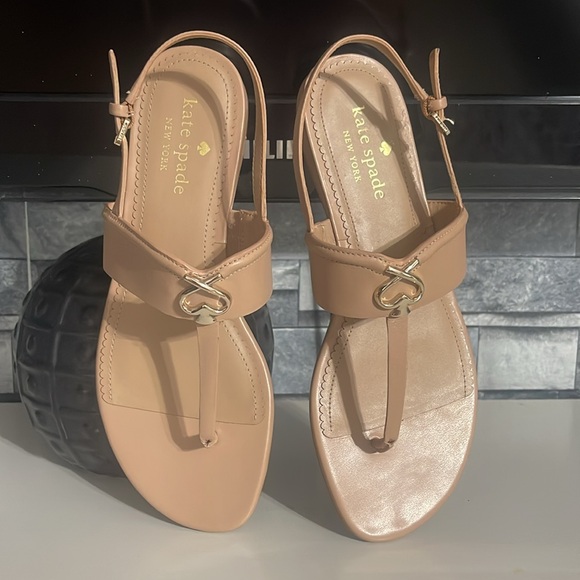 Kate Spade ♠️ New York Kendra T.Strap Thong Leather Sandals Light Fawn Tan - Picture 11 of 11